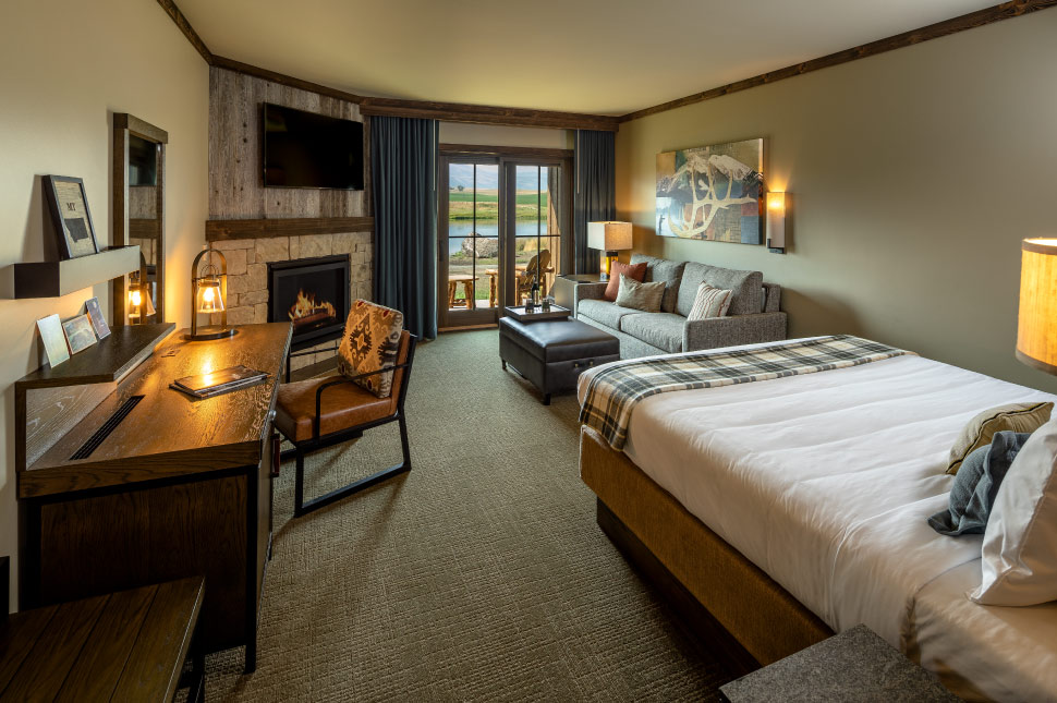 https://sagelodge.com/wp-content/uploads/2022/10/970x645-Lodge-King-Deluxe-room-at-Sage-Lodge-Montana-Luxury-Hotel-Resort-near-Yellowstone-National-Park.jpg